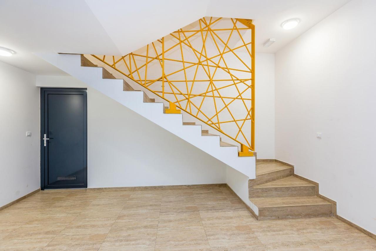 Colibri-Design&Beach Appartement Mit 40M2 Terrasse Und 2 Sups Пьешчана-Увала Экстерьер фото